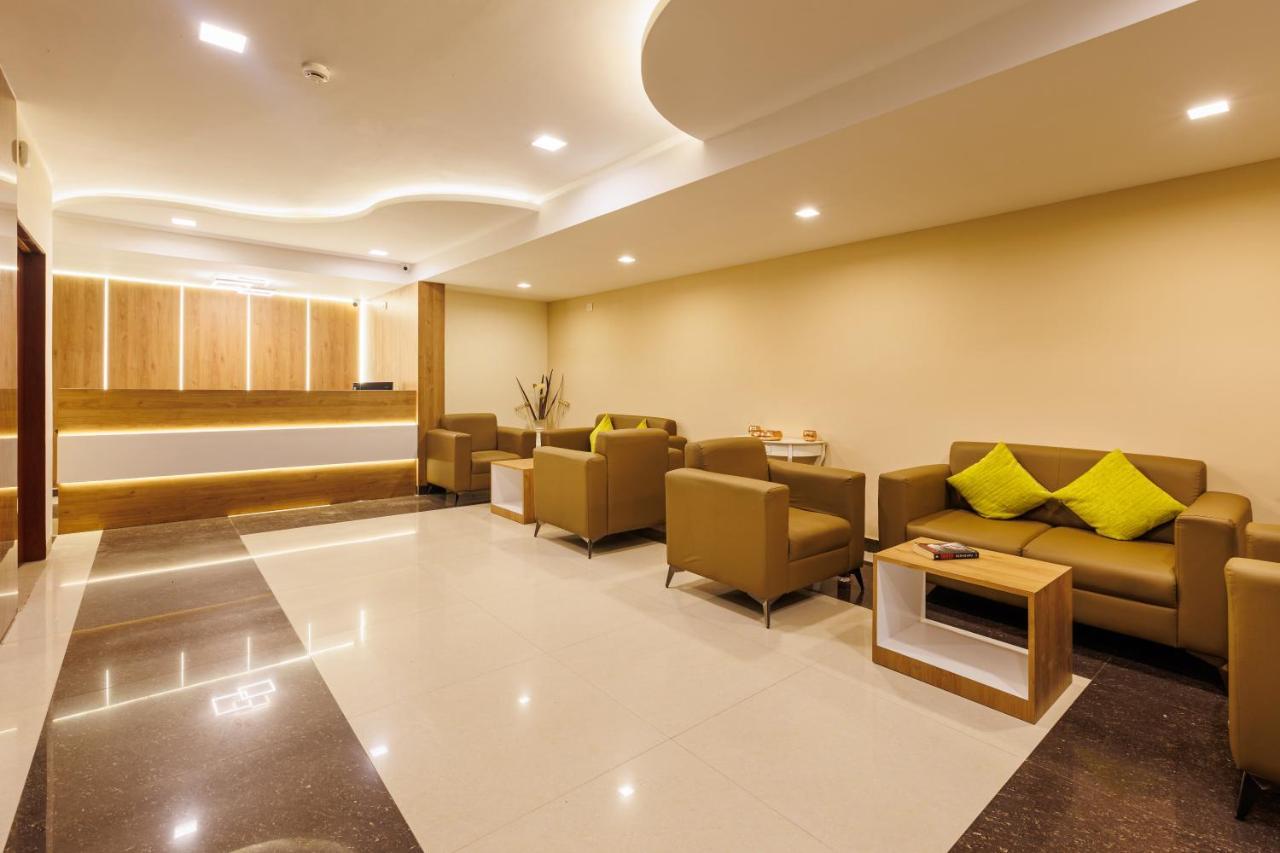 Hotel Comfort Park - Opposite Sri Ramachandra Medical College Porur 첸나이 외부 사진