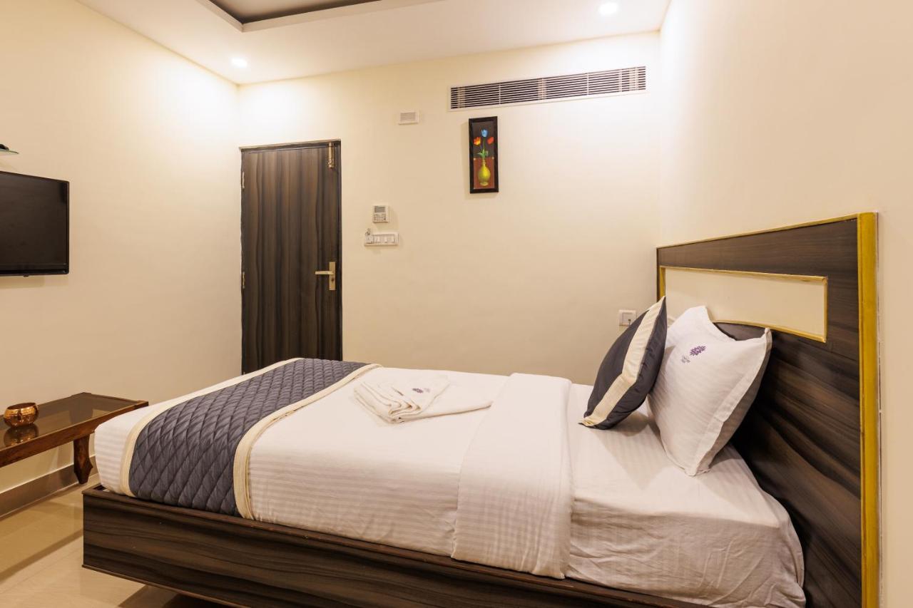 Hotel Comfort Park - Opposite Sri Ramachandra Medical College Porur 첸나이 외부 사진