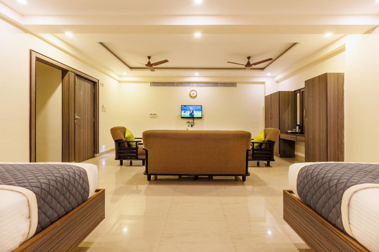 Hotel Comfort Park - Opposite Sri Ramachandra Medical College Porur 첸나이 외부 사진