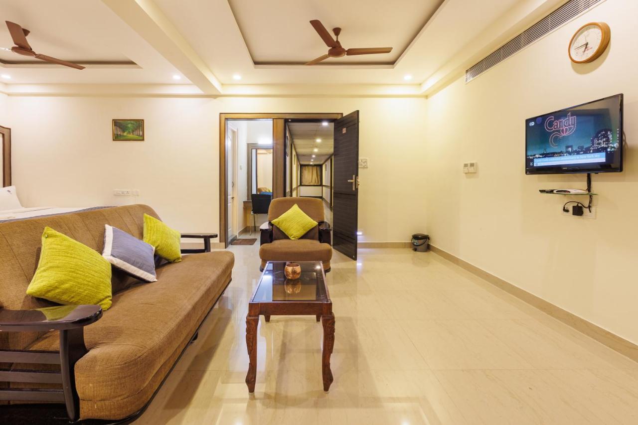 Hotel Comfort Park - Opposite Sri Ramachandra Medical College Porur 첸나이 외부 사진