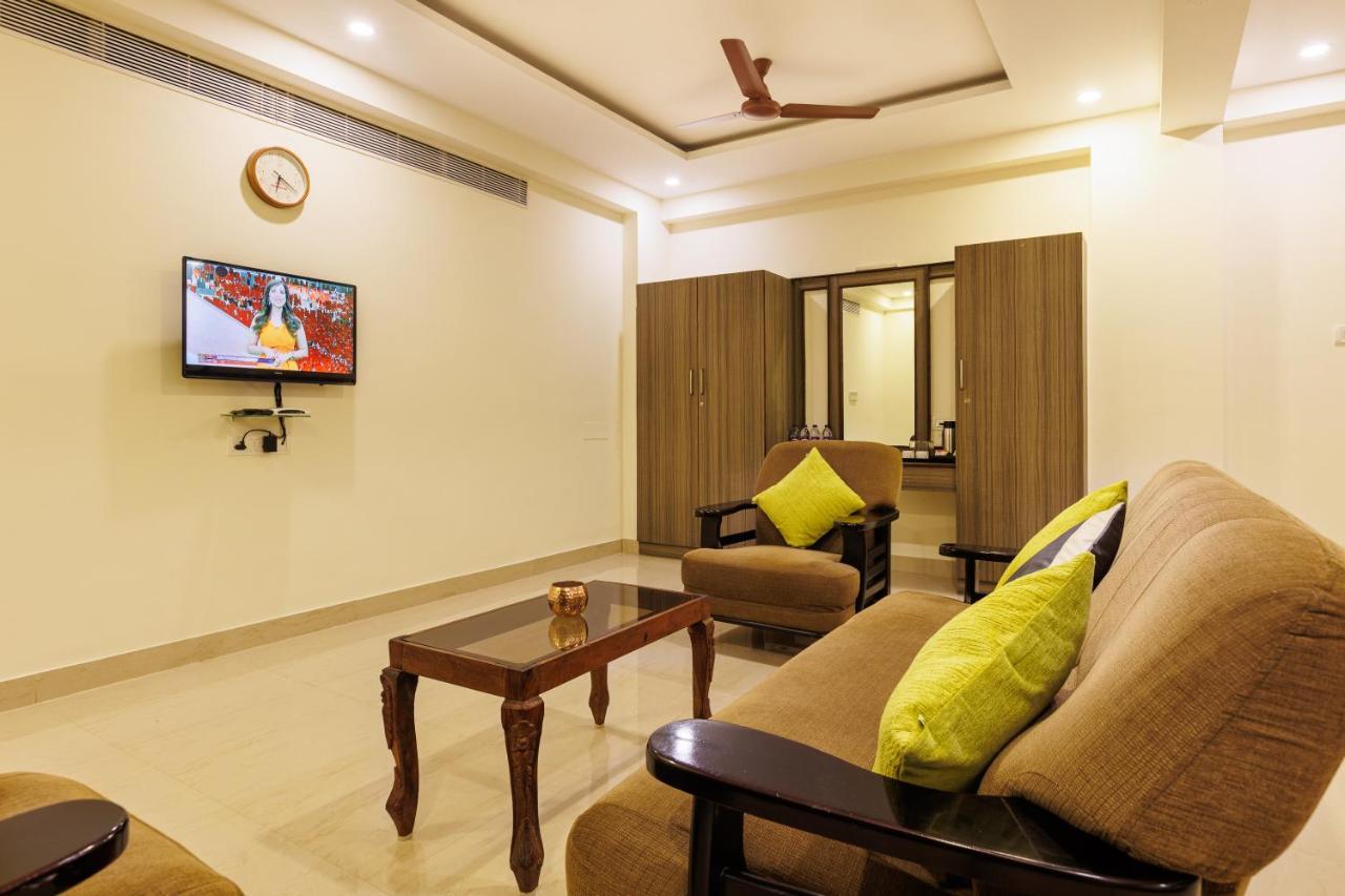 Hotel Comfort Park - Opposite Sri Ramachandra Medical College Porur 첸나이 외부 사진